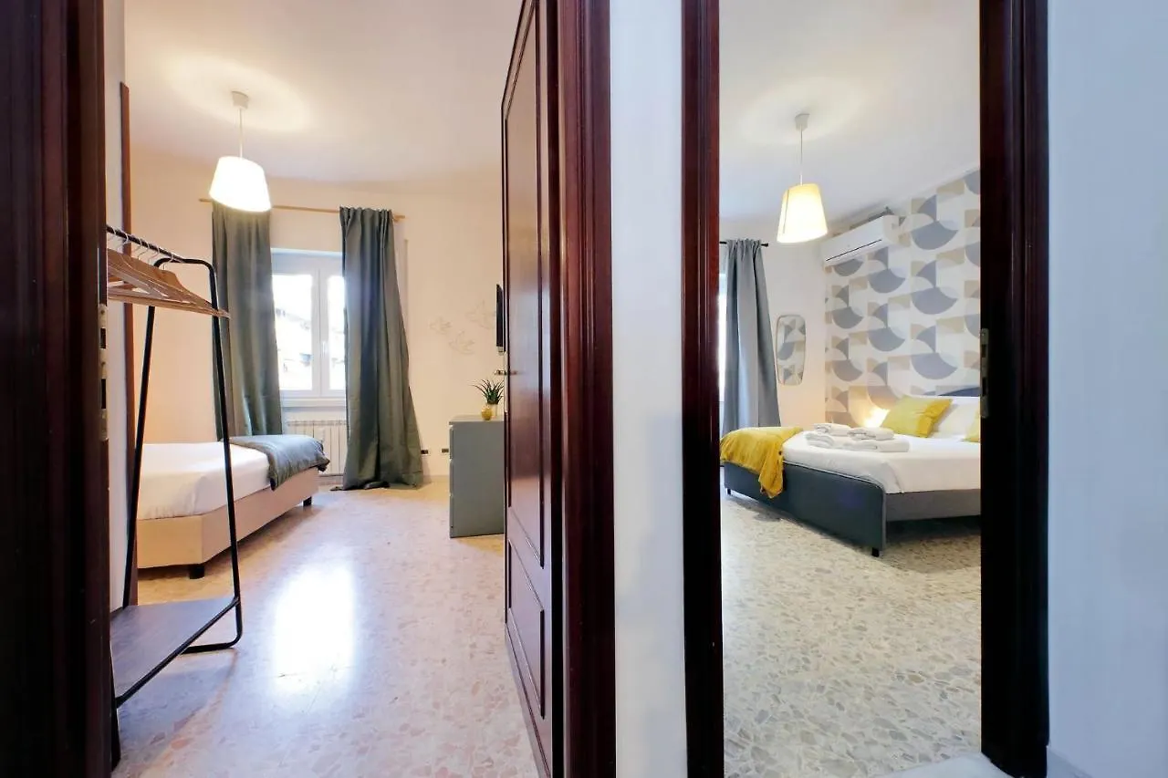 Comfy Apartment Next To Vatican City Roma 0*,  Italia